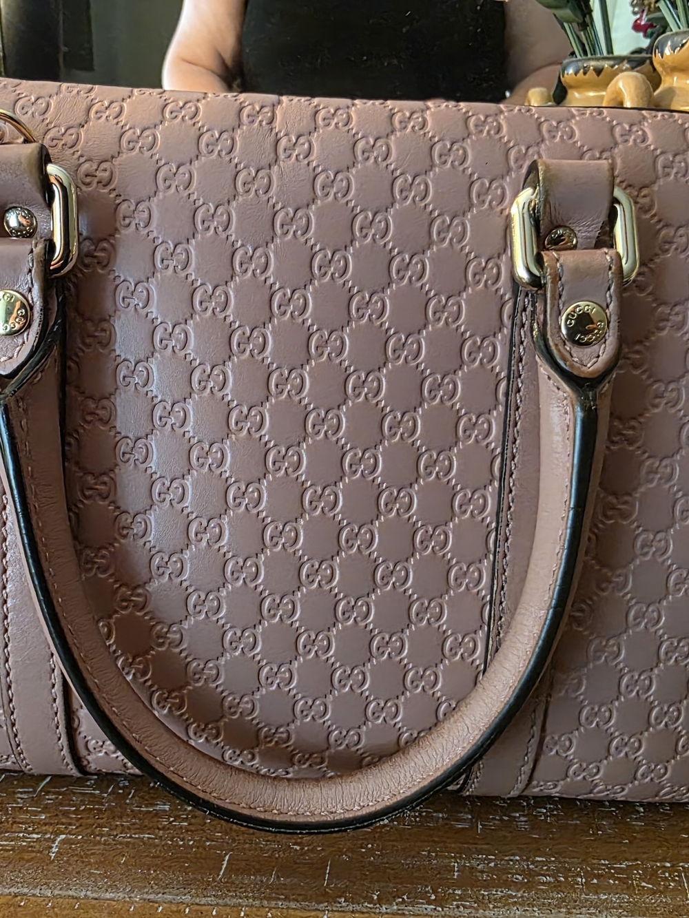 Gucci Soft Microguccissima Medium Crossbody Bag Soft Pink - Picture 2 of 4